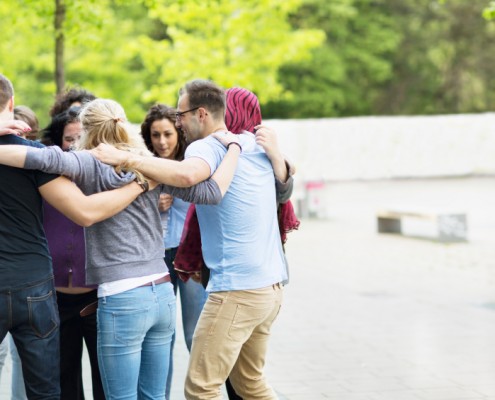 extracurricular volunteering college admissions